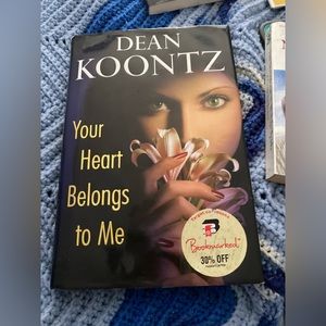 Dean Knootz hard copy classic horror writer Your heart belongs to me
